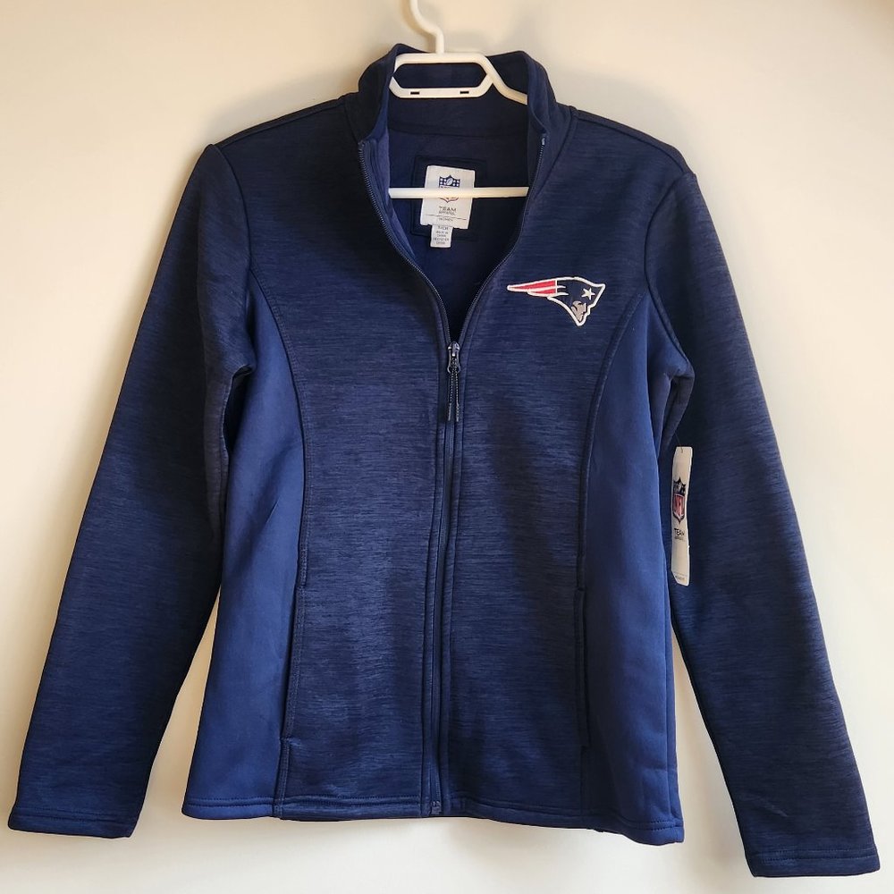 NFL Patriots Women's Full Zip Sweater Size S NWT